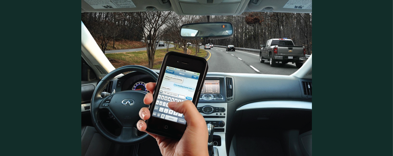 Cellphones and Distracted Driving Cause Car Accidents